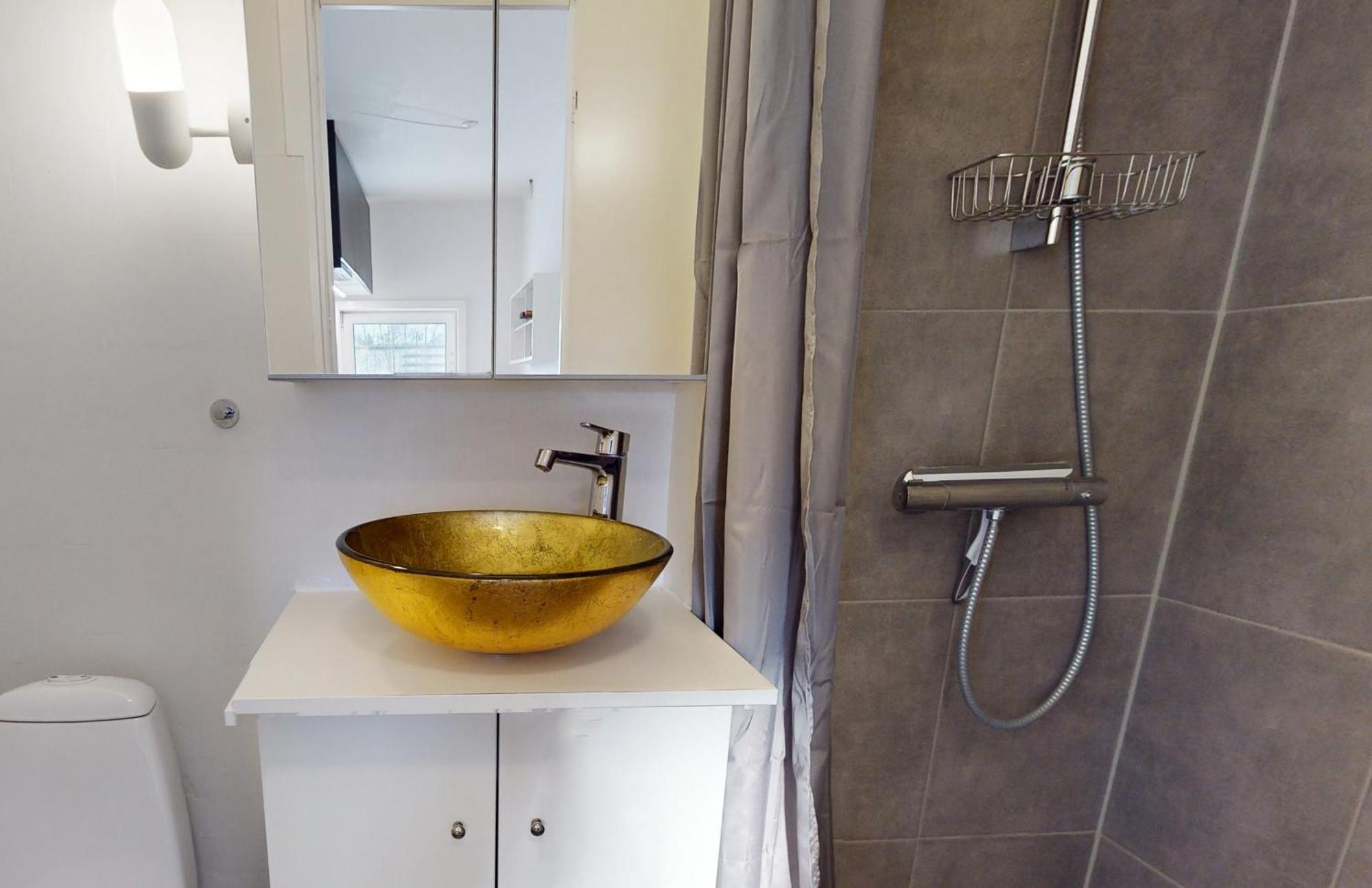 Nordic Style Apartment In Central Олбор Екстериор снимка